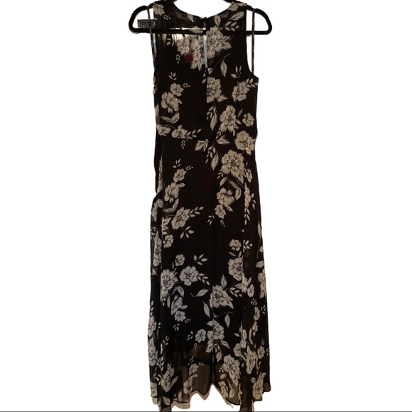 Dress 💃🏼 NWT - Picture 3 of 4